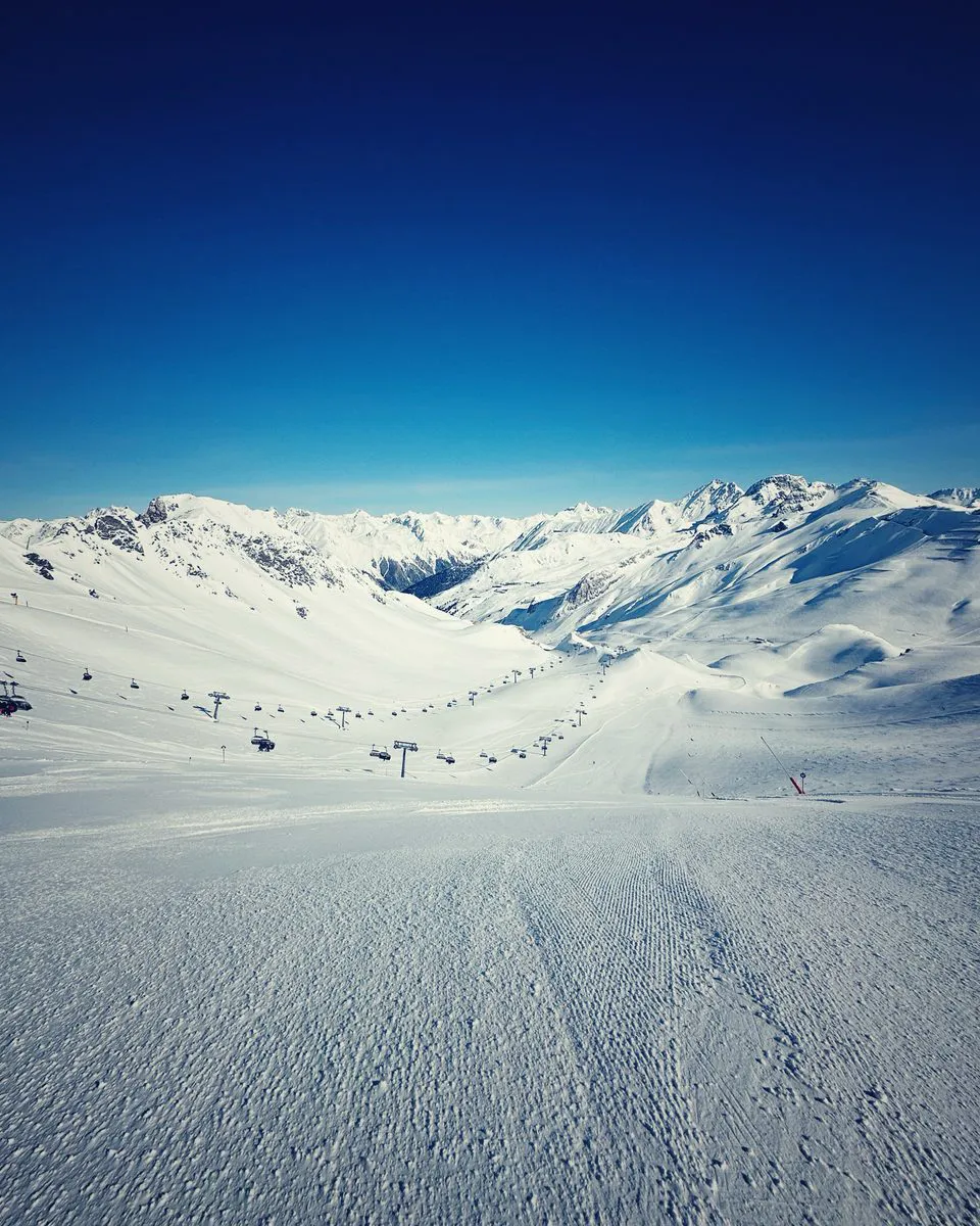 manifesto-slope Manifesto slope